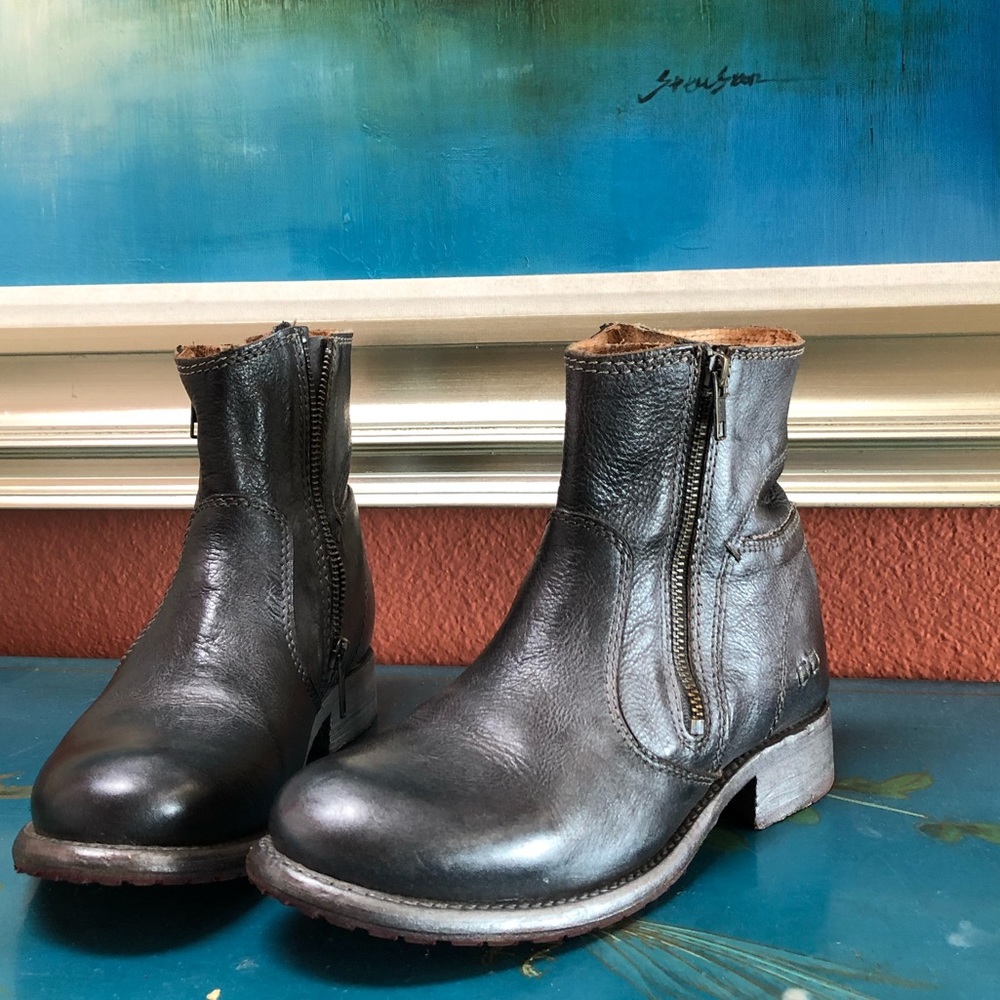 Black Bed Stu boots